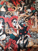 Load image into Gallery viewer, Las Elegantes Book Holder/Cover
